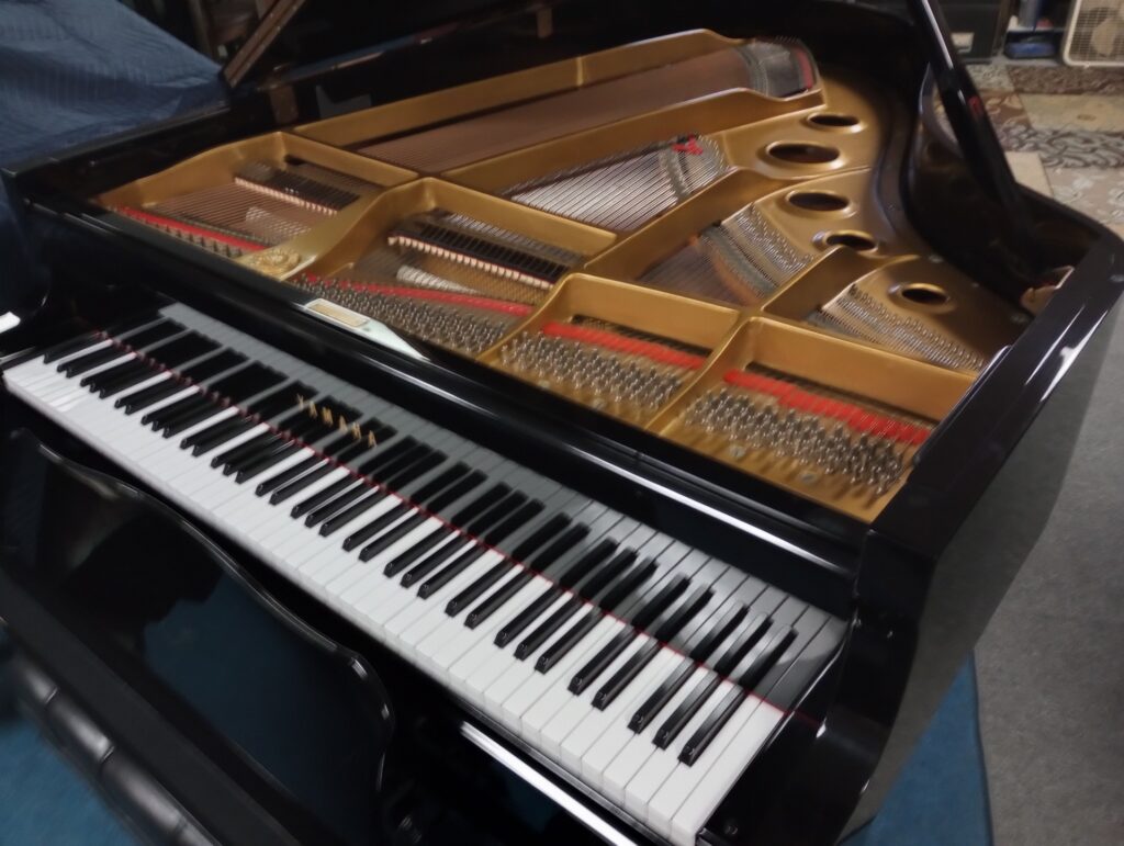 Piano Yamaha C3