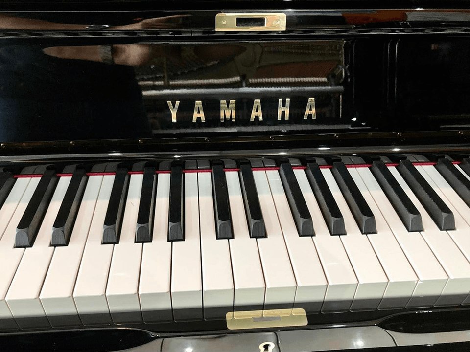 Piano Yamaha Yus5