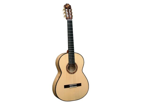 Guitar Nylon Admira Oro Blanco